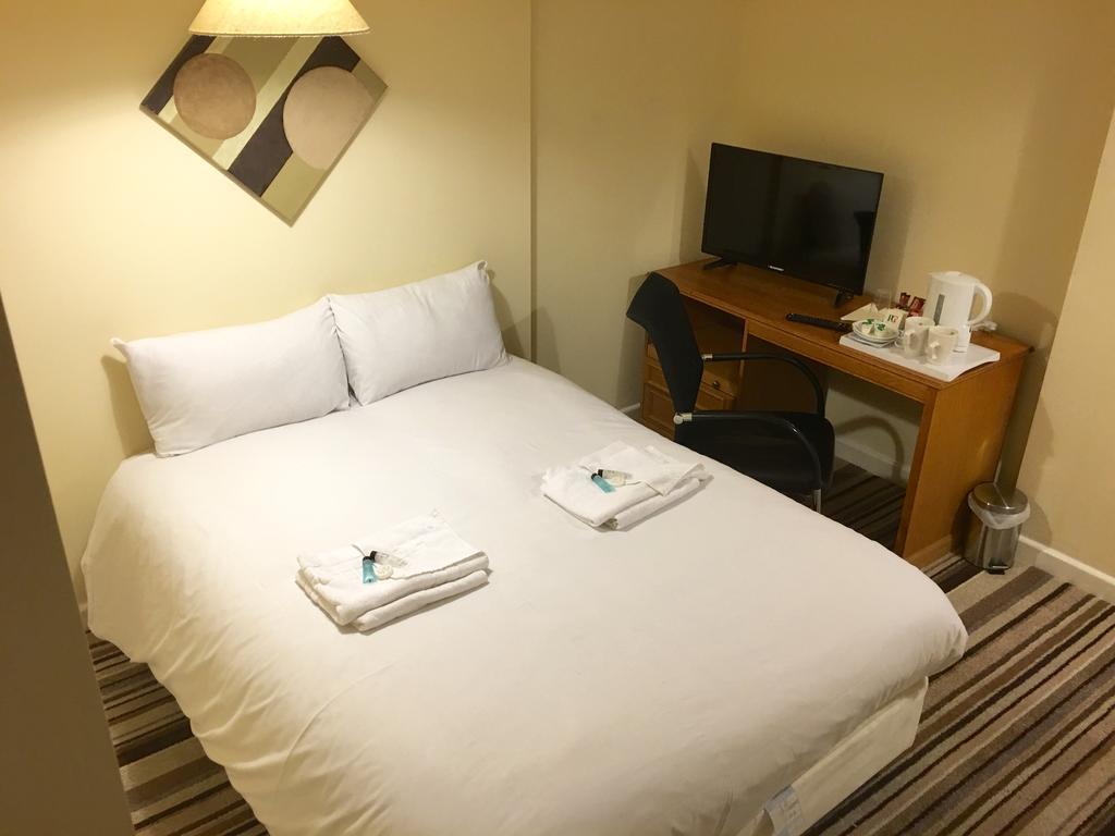Hotel The Tudor House 3*